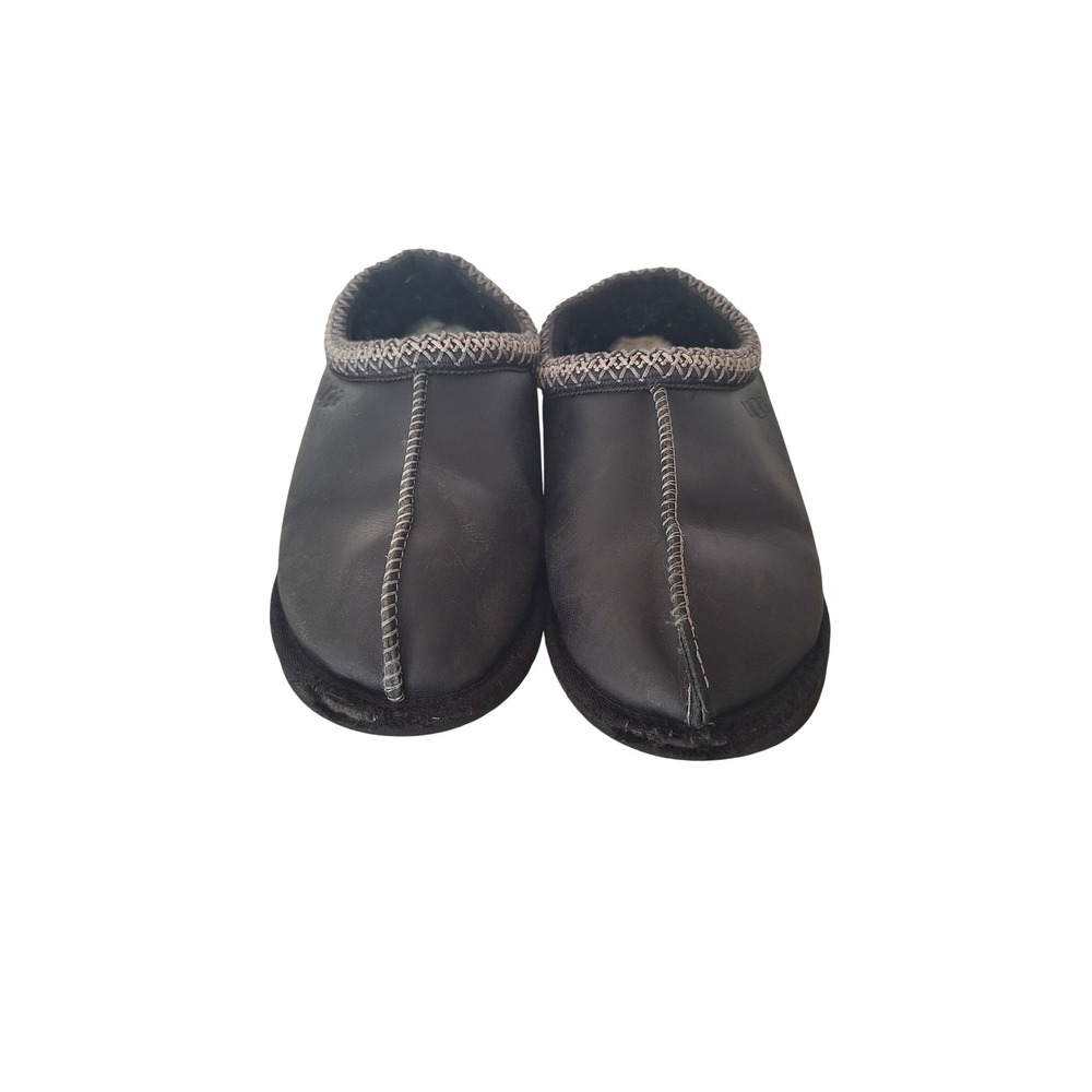 Ugg black leather slip‎ one size 7/40